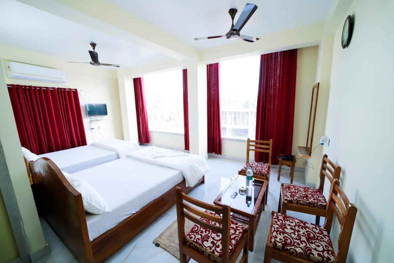 Rishika Guest House And Banquet Kolkata Eksteriør bilde