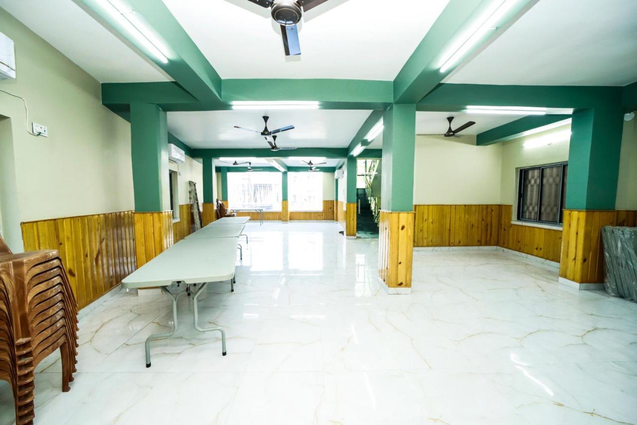 Rishika Guest House And Banquet Kolkata Eksteriør bilde